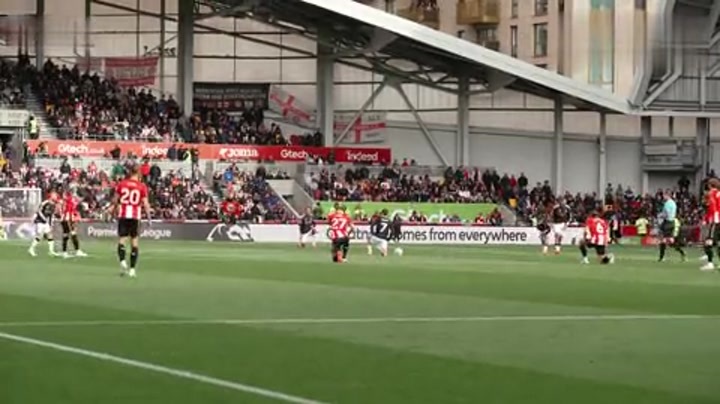 利物浦2-1客胜布伦特福德比赛日场记