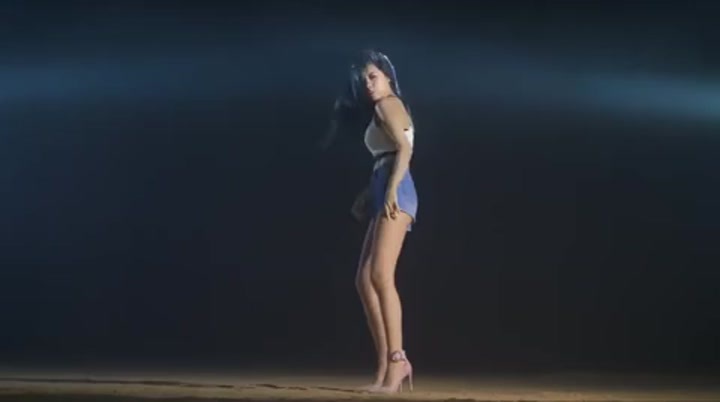 小姐姐翻跳性感韩舞