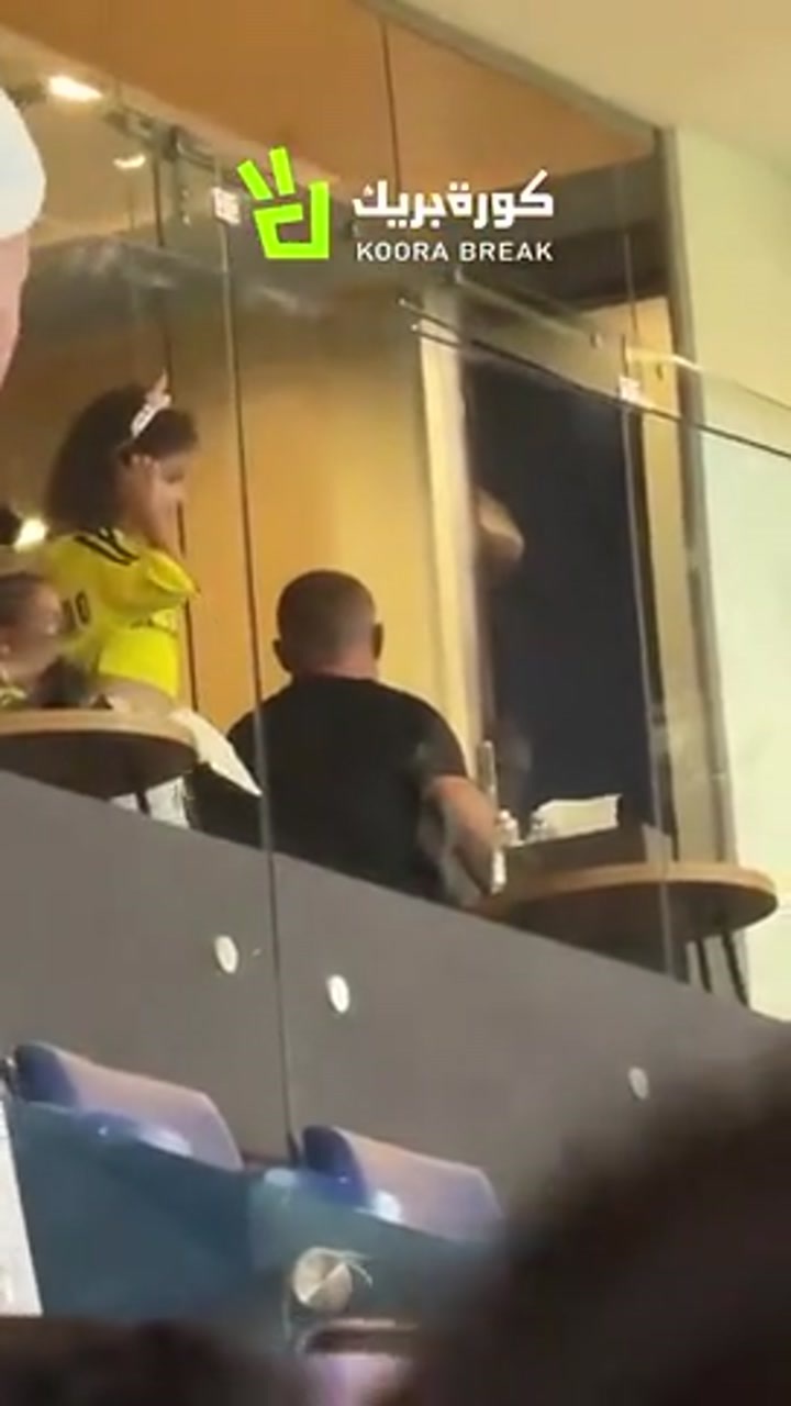 可爱！C罗女儿模仿父亲当年和马塞洛的经典庆祝