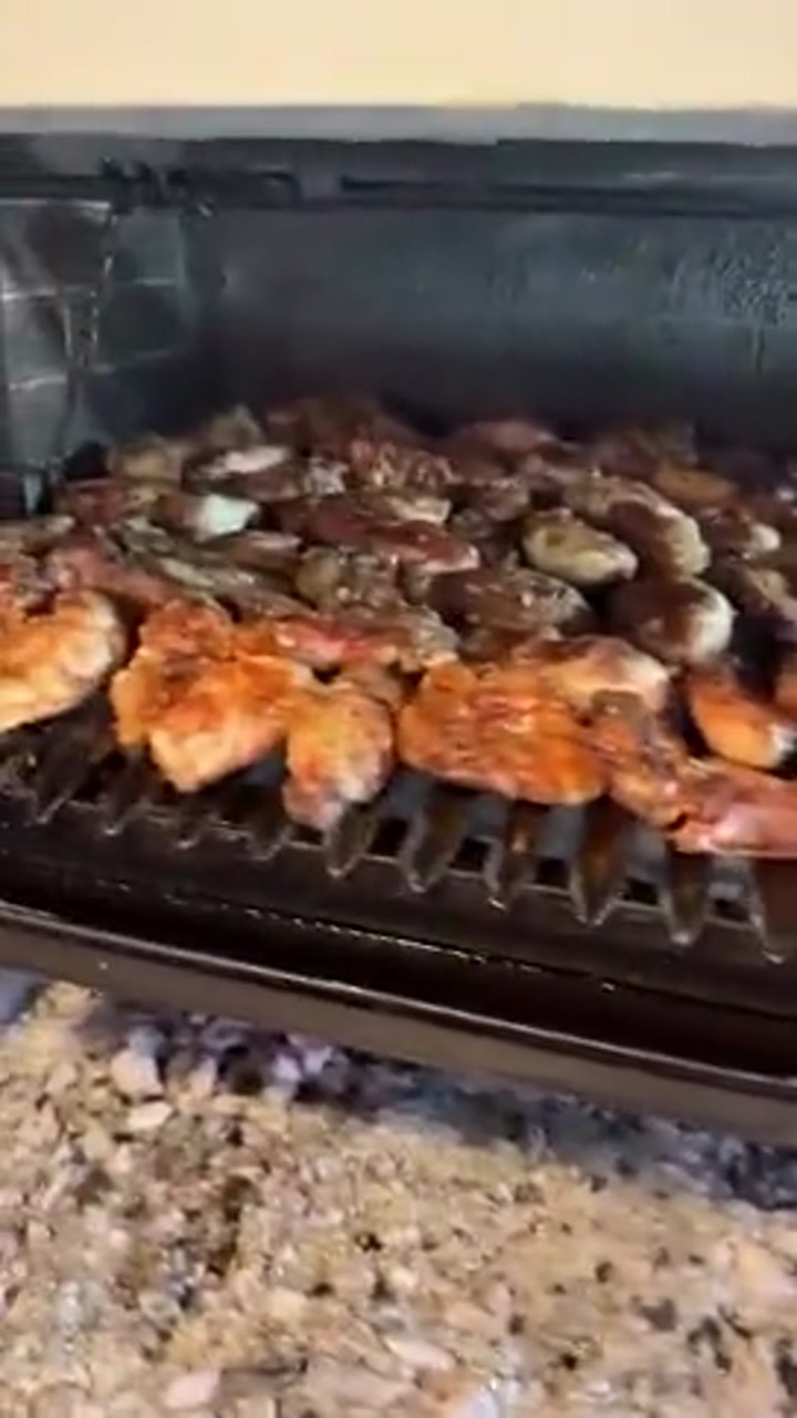 满屏大肉管饱！这就是阿根廷队的集训日常