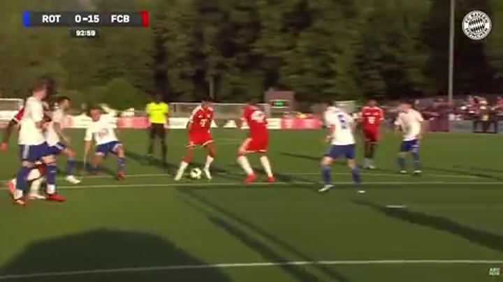 已经14-0领先！拜仁补时还不收手 围攻对手进了第15球