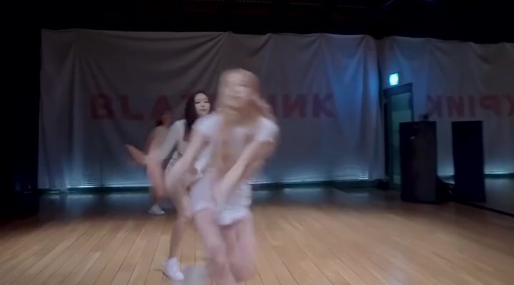 韩国女团回归新曲舞蹈练习