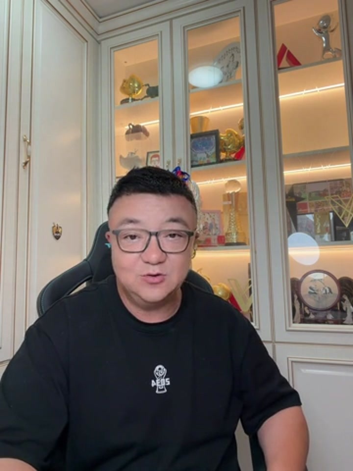董路点评：C罗错过帽子戏法 卡纳瓦罗的乌兹别克滥竽充数