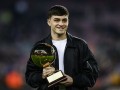 佩德里这一年：欧洲杯最佳U21 欧洲金童奖 科帕奖拿到手软
