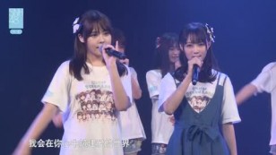 SHINee - 透明雨伞 V Live - 娱乐视频