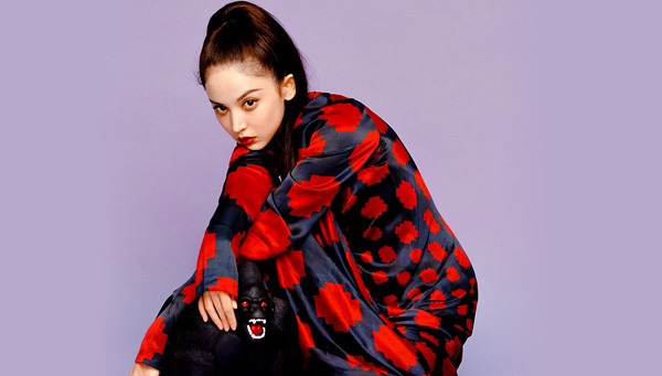 古力娜扎复古高马尾造型