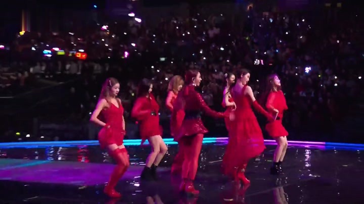 Oh My Girl红裙仙女