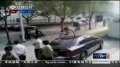 夫妻街头撒泼民警执法被袭求支援