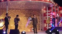 综艺明星唱歌跑调现场 3.jpg