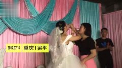 哥哥酒店婚礼婚纱跳蛋_带着跳蛋现场主持婚礼(3)