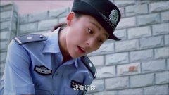 无贼:警花被向上称"圣斗士",当场炸毛,一招让他趴地上