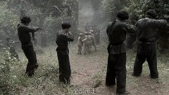 文工团赶往部队途中不幸被土匪袭击,拼命抵抗后,却是寡不敌众