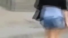 穿高跟鞋怎么下楼梯 3.jpg