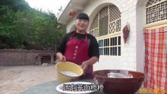 陕北特色"麻辣肝碗坨"的正宗做法,霞姐一回做8碗,看见