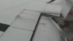 飞机降落全过程视频播放直播 1527975404844.jpg